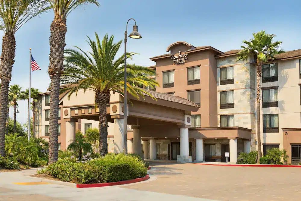 Country Inn & Suites by Radisson, Upland